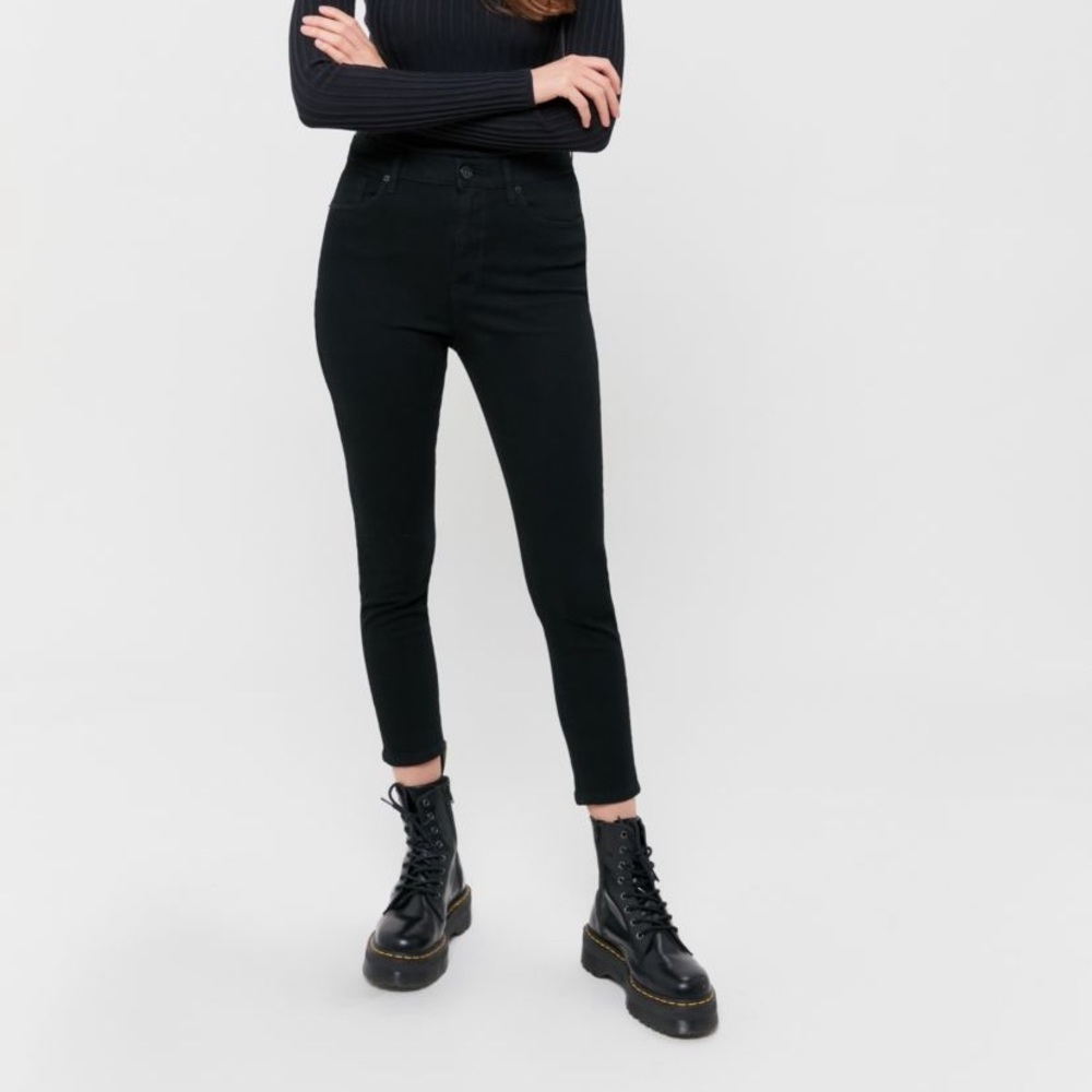 BDG Twig High-Rise Cropped